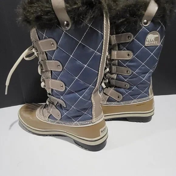 Sorel Women's Quilted Winter Snow Boots With Faux Fur